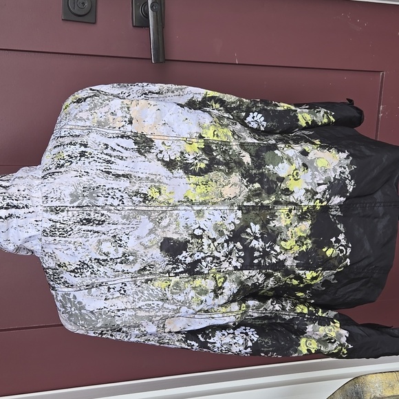 Christopher & Banks Floral Print Jacket with Zipper - Picture 3 of 6